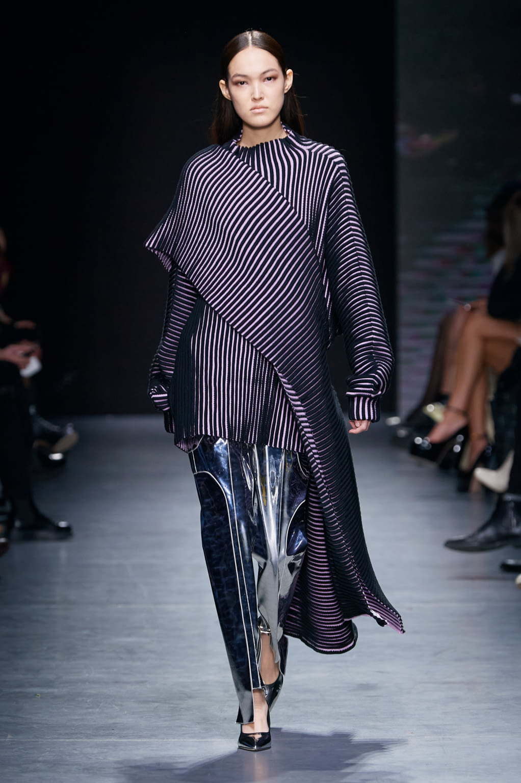 Fashion Week Milan Fall/Winter 2022 look 31 from the BUDAPEST SELECT collection womenswear