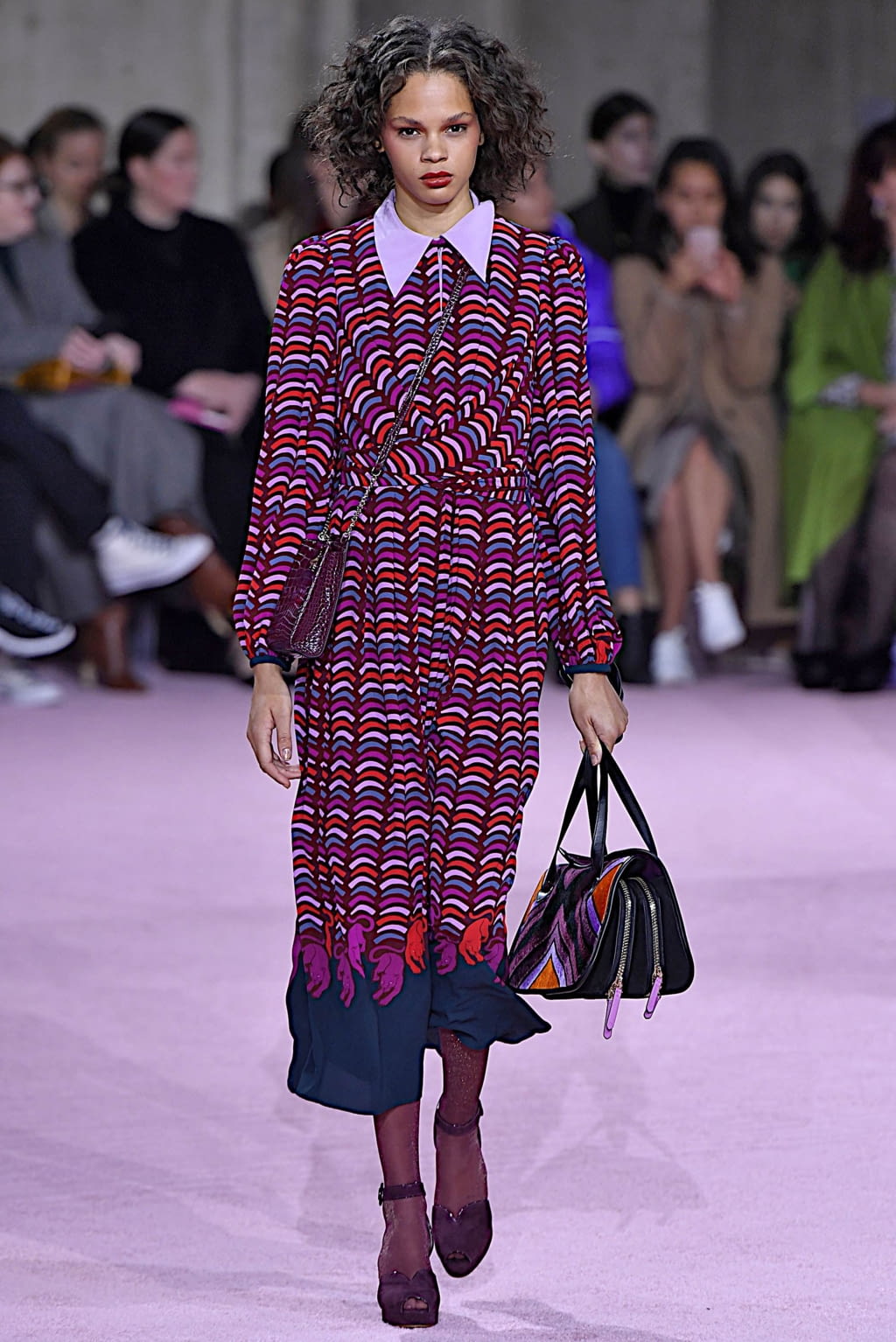 Fashion Week New York Fall/Winter 2019 look 15 from the Kate Spade New York collection womenswear