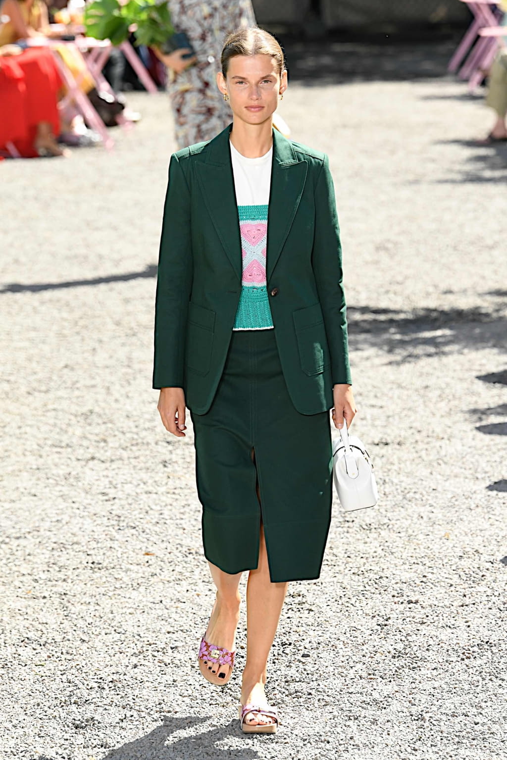 Fashion Week New York Spring/Summer 2020 look 9 from the Kate Spade New York collection womenswear