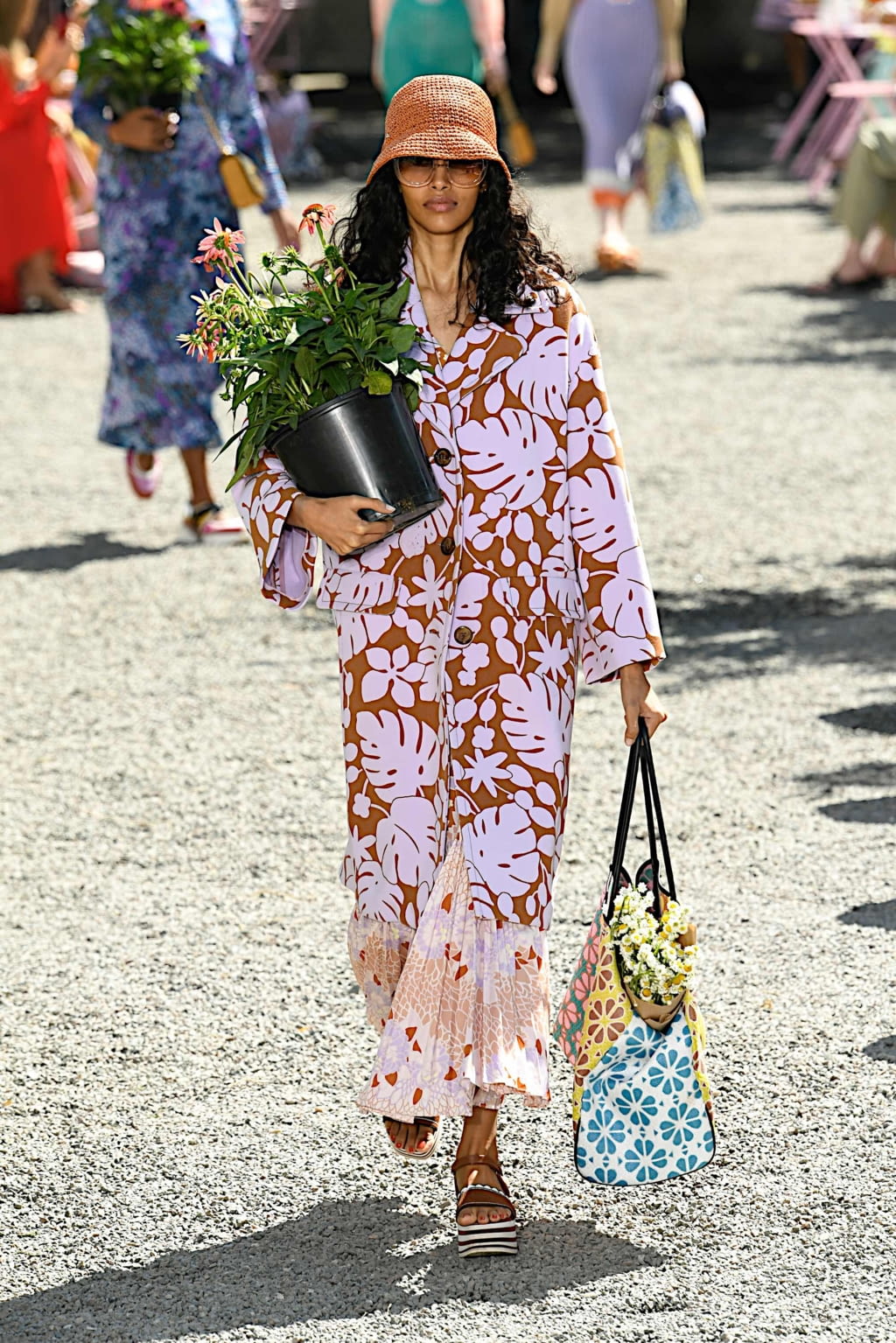 Fashion Week New York Spring/Summer 2020 look 21 from the Kate Spade New York collection womenswear
