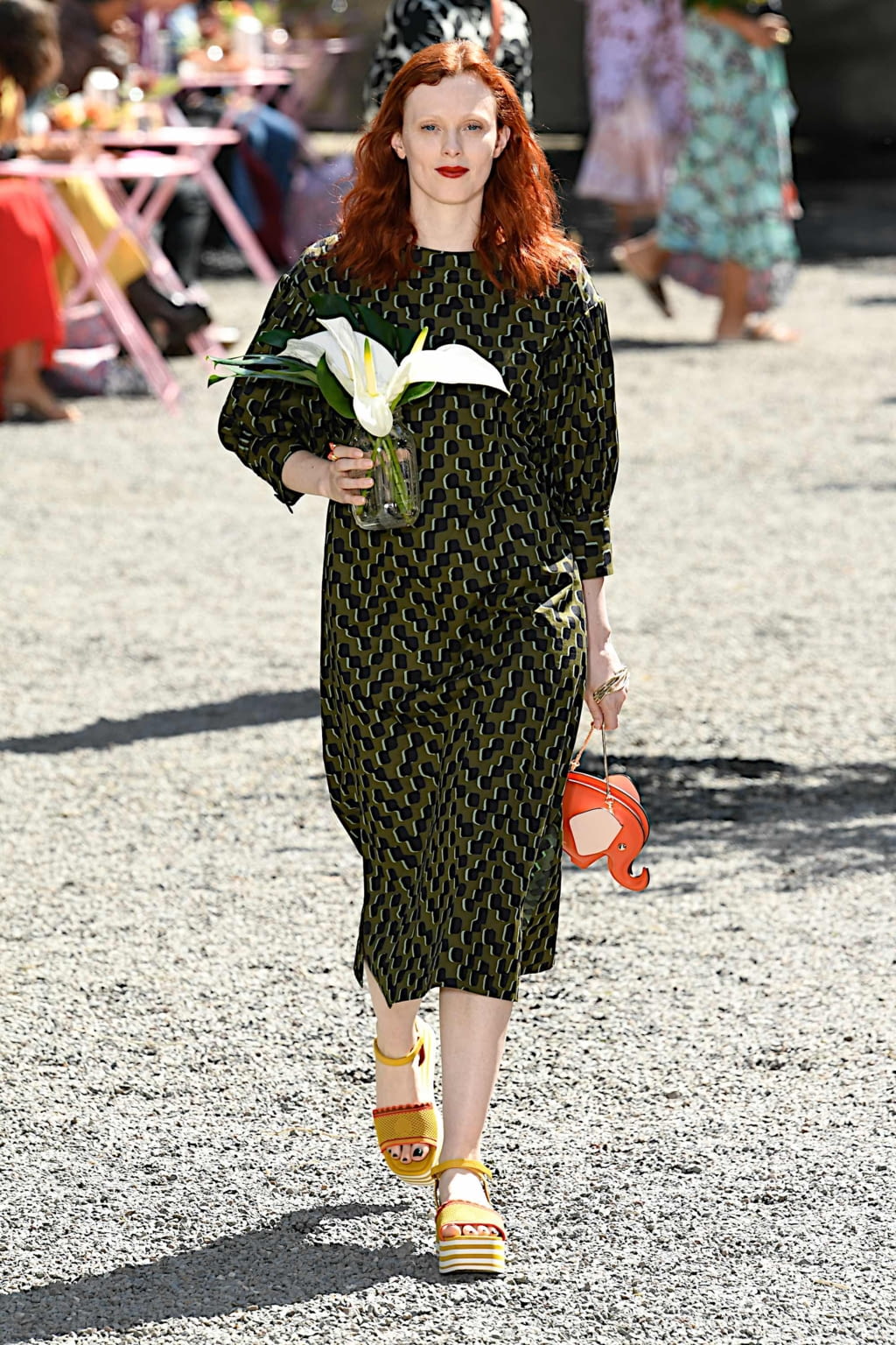 Fashion Week New York Spring/Summer 2020 look 30 from the Kate Spade New York collection womenswear