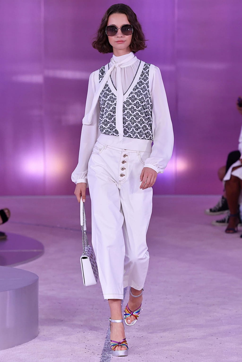 Fashion Week New York Spring/Summer 2019 look 18 from the Kate Spade New York collection womenswear