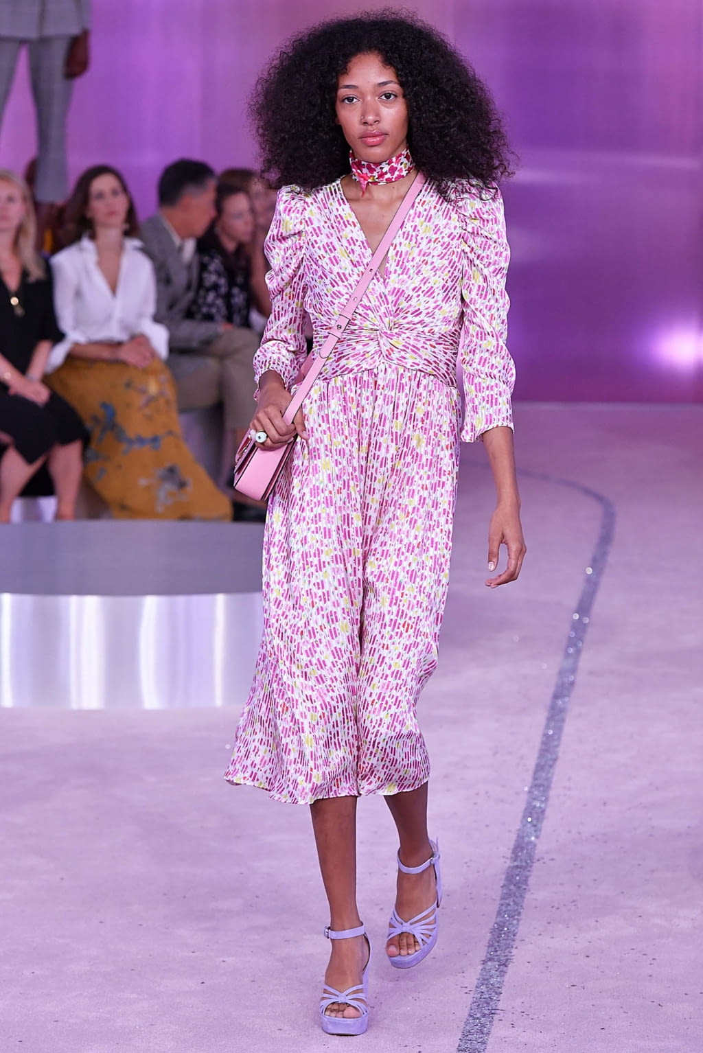 Fashion Week New York Spring/Summer 2019 look 24 from the Kate Spade New York collection 女装