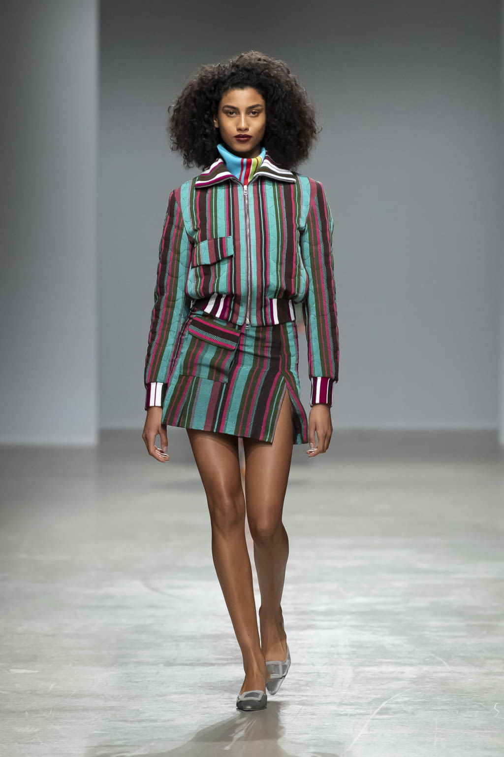 Fashion Week Paris Fall/Winter 2020 look 1 de la collection Kenneth Ize womenswear