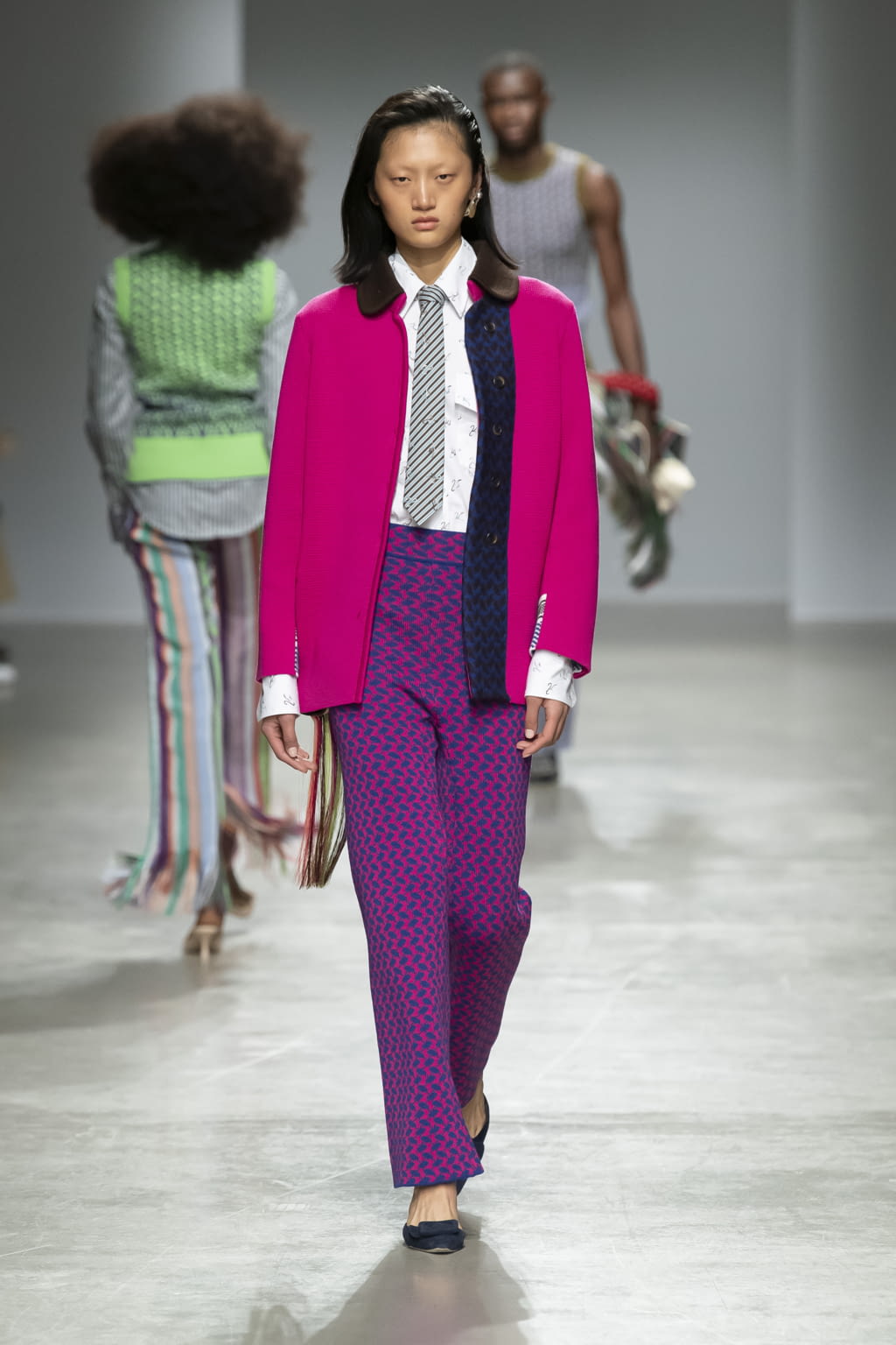 Fashion Week Paris Fall/Winter 2020 look 13 from the Kenneth Ize collection womenswear
