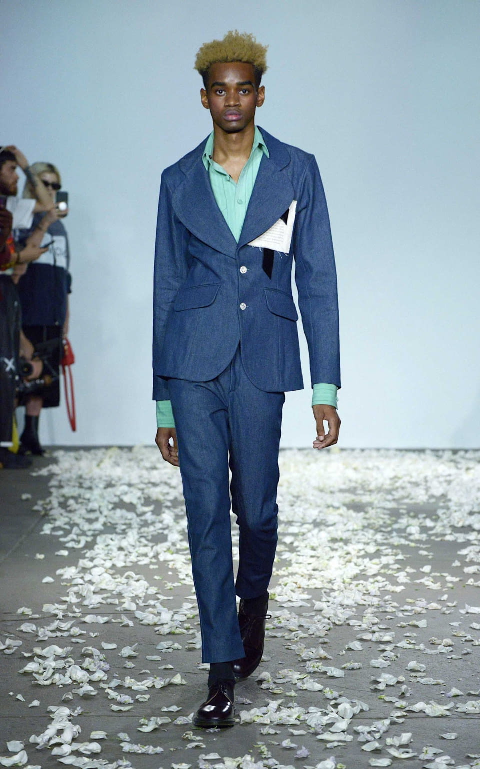 Fashion Week New York Spring/Summer 2019 look 28 from the Kenneth Nicholson collection menswear