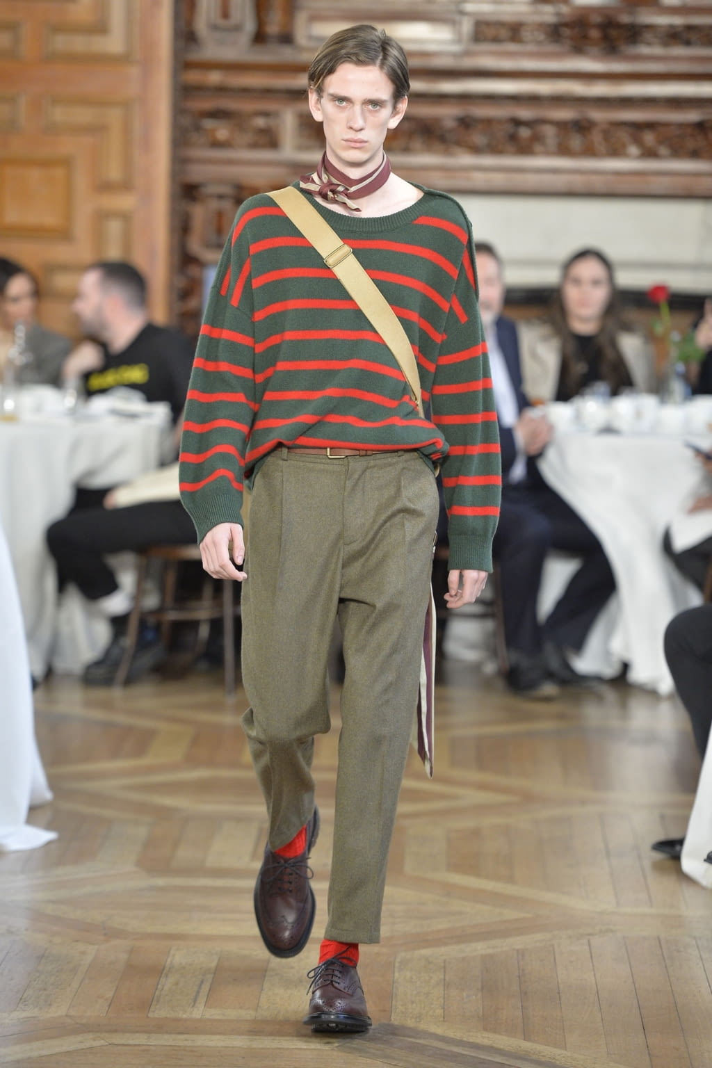 Fashion Week London Fall/Winter 2019 look 7 from the Kent & Curwen collection 男装