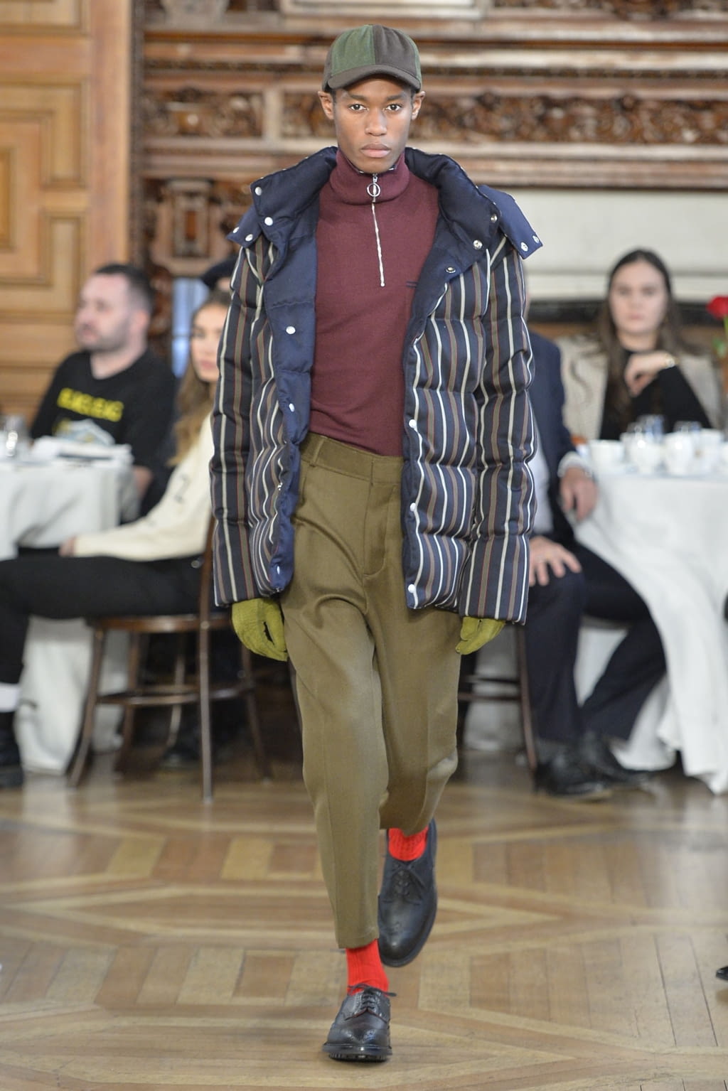 Fashion Week London Fall/Winter 2019 look 17 from the Kent & Curwen collection menswear