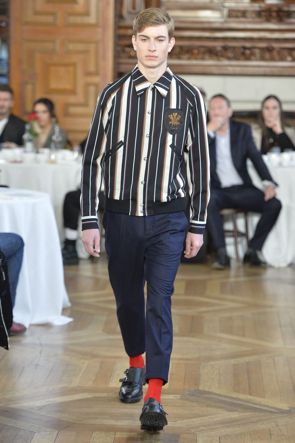 Fashion Week London Fall/Winter 2019 look 23 from the Kent & Curwen collection 男装