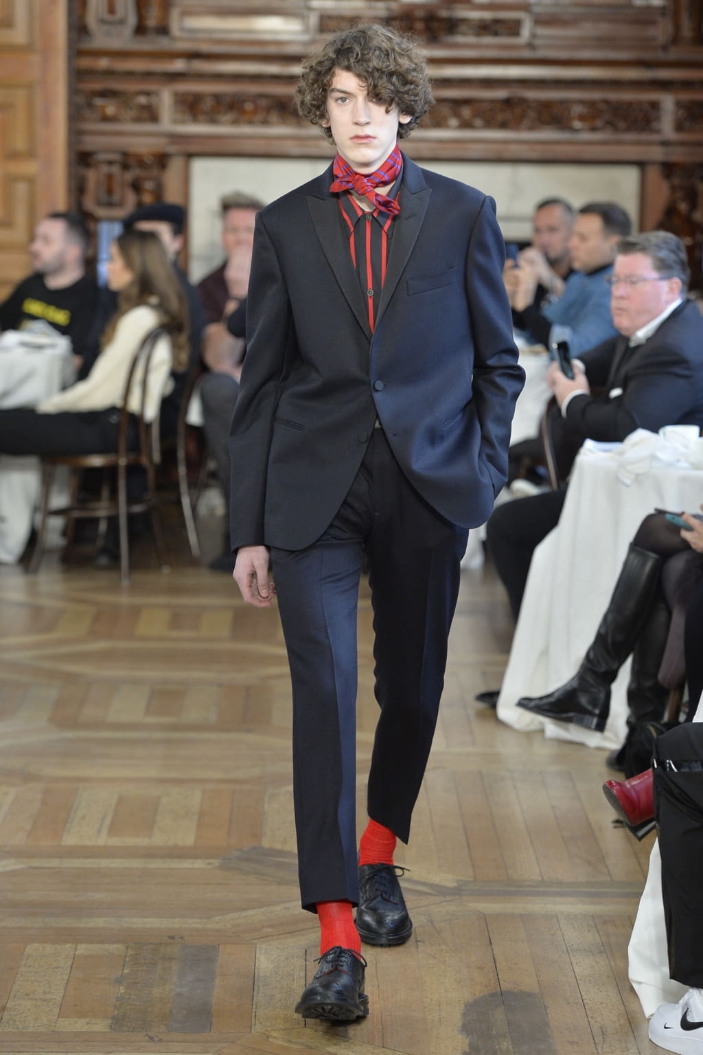 Fashion Week London Fall/Winter 2019 look 26 from the Kent & Curwen collection menswear