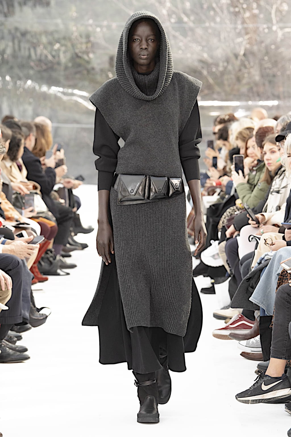 Fashion Week Paris Fall/Winter 2020 look 4 de la collection Kenzo womenswear