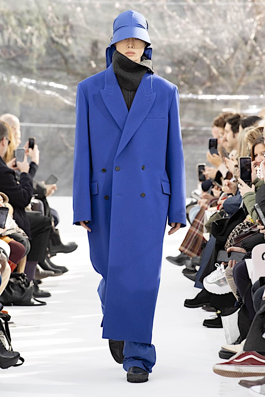 Fashion Week Paris Fall/Winter 2020 look 10 from the Kenzo collection womenswear