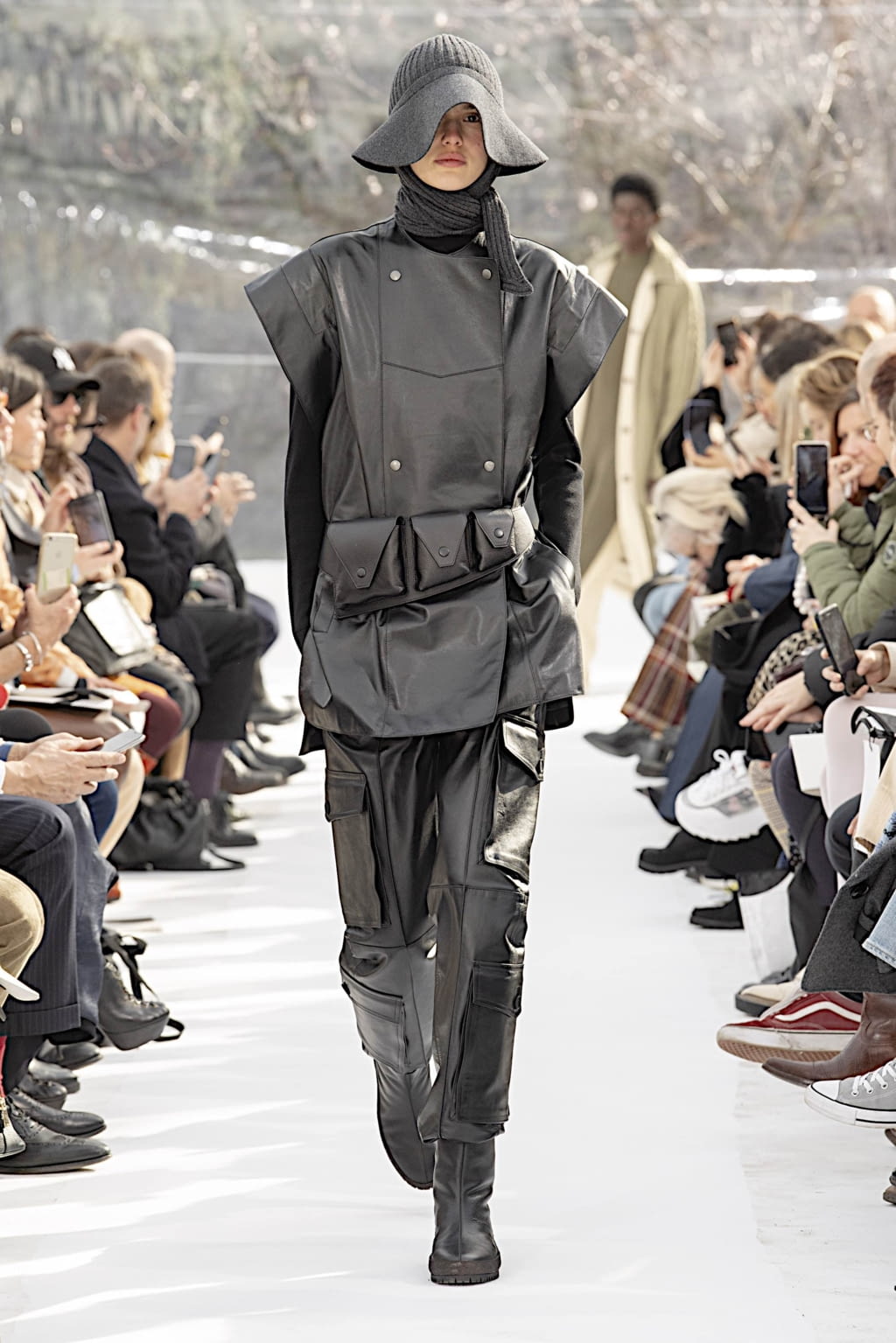 Fashion Week Paris Fall/Winter 2020 look 17 de la collection Kenzo womenswear