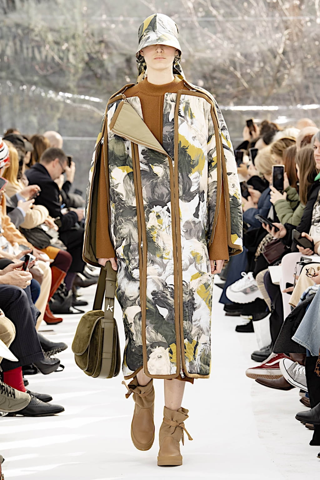 Fashion Week Paris Fall/Winter 2020 look 39 de la collection Kenzo womenswear
