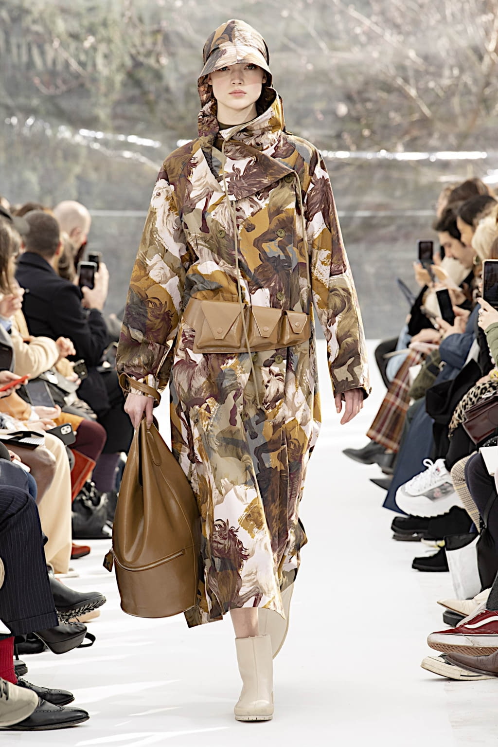 Fashion Week Paris Fall/Winter 2020 look 45 de la collection Kenzo womenswear
