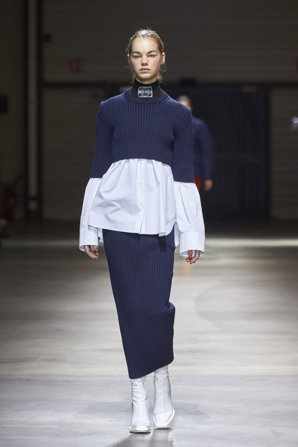 Fashion Week Paris Fall/Winter 2017 look 15 de la collection Kenzo womenswear