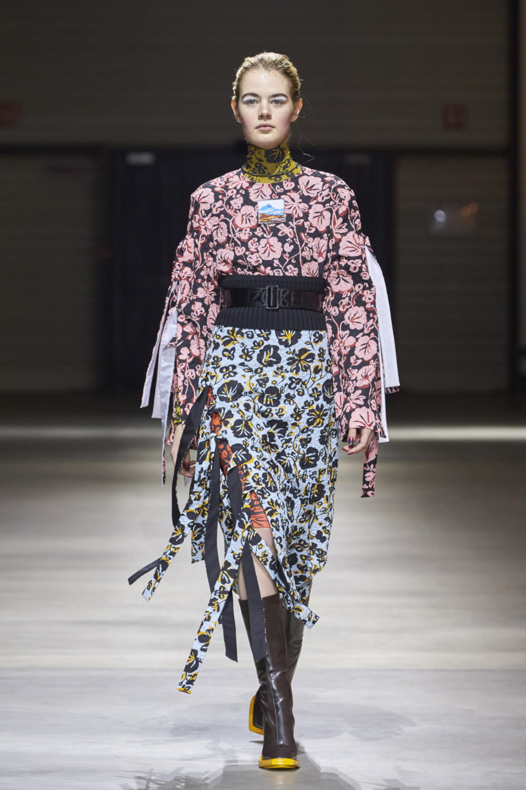 Fashion Week Paris Fall/Winter 2017 look 40 from the Kenzo collection womenswear