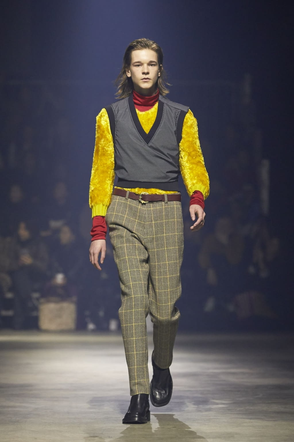 Fashion Week Paris Fall/Winter 2018 look 1 from the Kenzo collection 男装