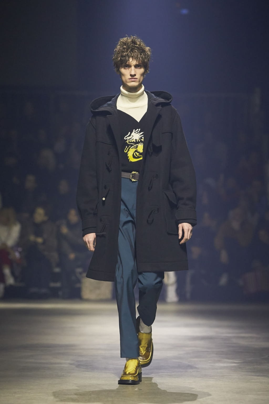 Fashion Week Paris Fall/Winter 2018 look 15 from the Kenzo collection 男装