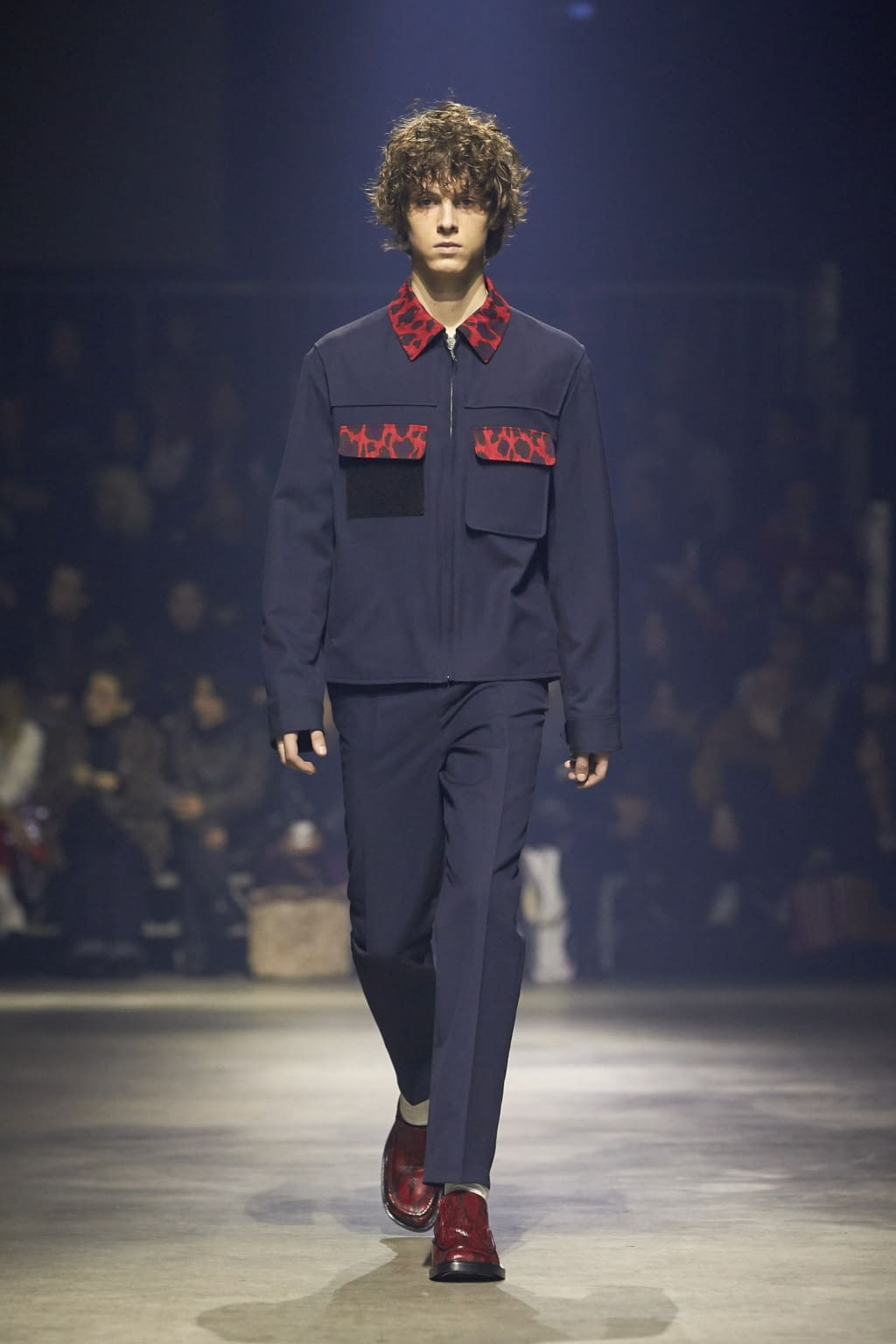 Fashion Week Paris Fall/Winter 2018 look 17 from the Kenzo collection 男装