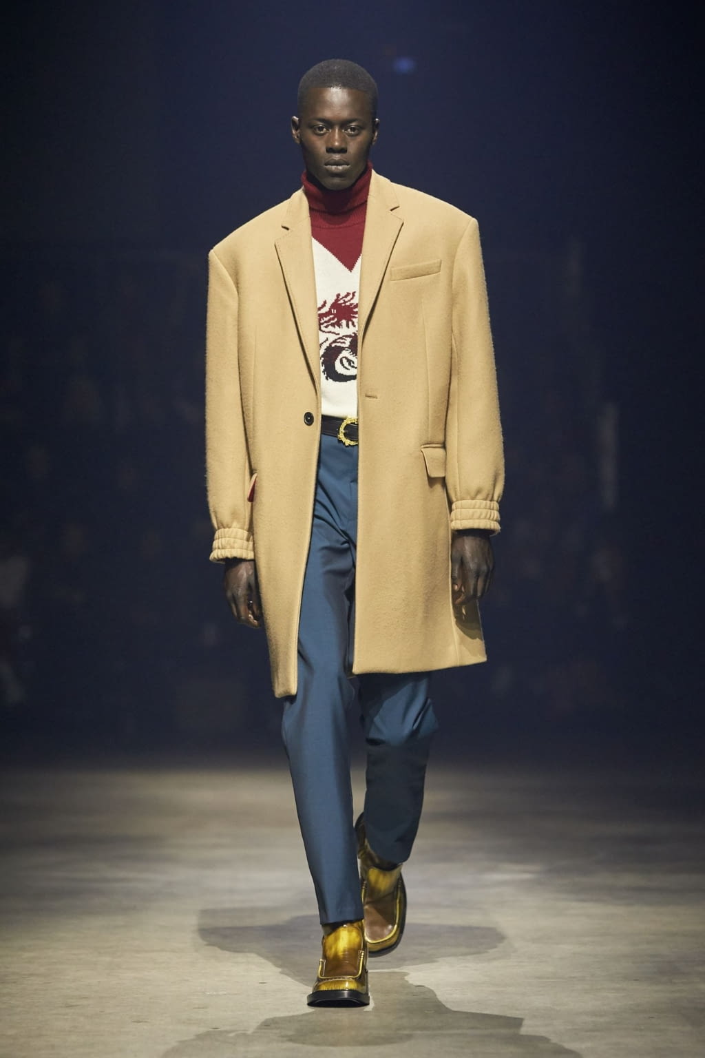 Fashion Week Paris Fall/Winter 2018 look 41 from the Kenzo collection 男装
