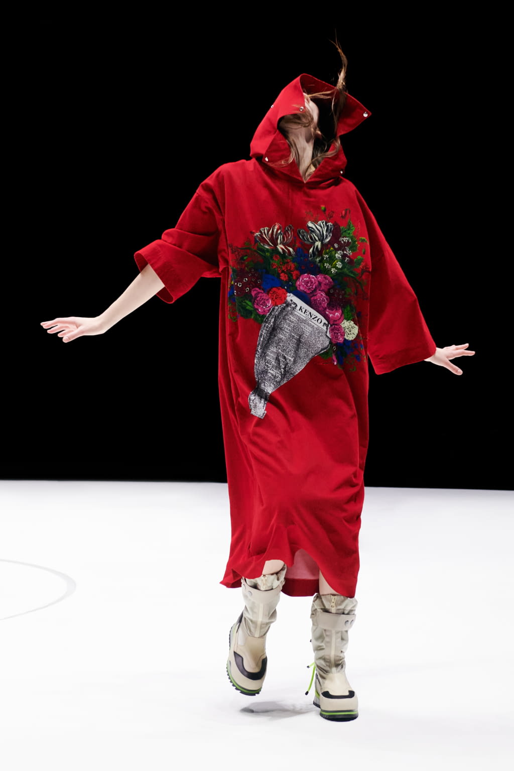 Fashion Week Paris Fall/Winter 2021 look 26 de la collection Kenzo womenswear