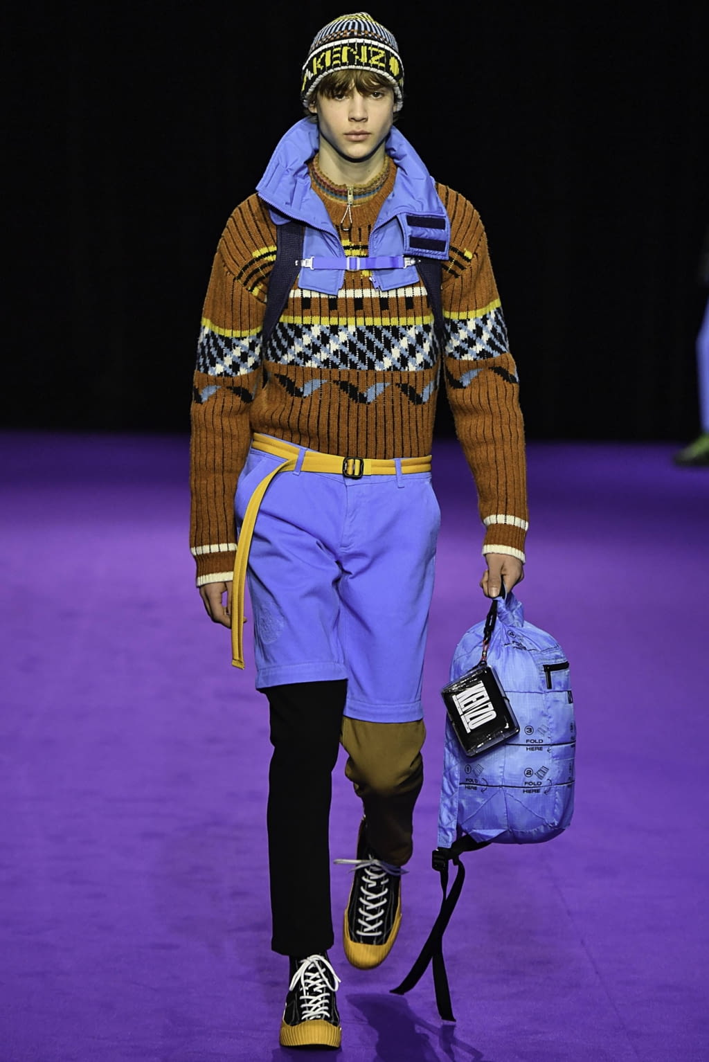Fashion Week Paris Fall/Winter 2019 look 10 from the Kenzo collection 男装