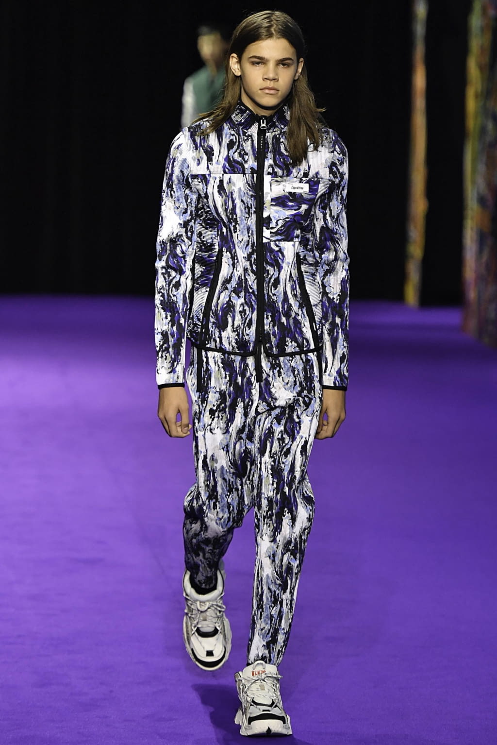 Fashion Week Paris Fall/Winter 2019 look 16 de la collection Kenzo menswear