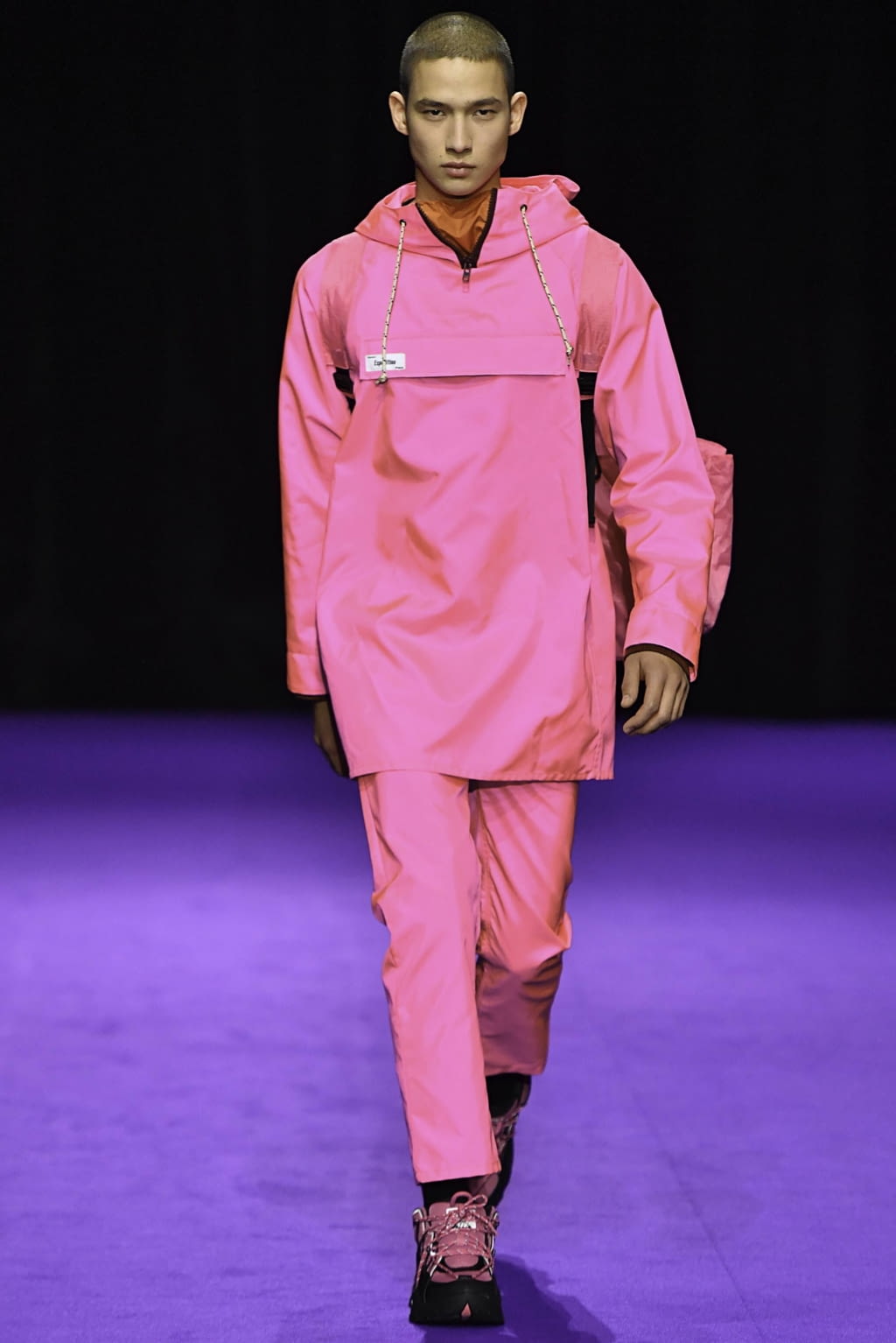 Fashion Week Paris Fall/Winter 2019 look 30 de la collection Kenzo menswear