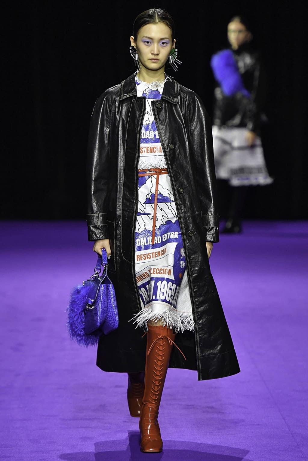 Fashion Week Paris Fall/Winter 2019 look 24 from the Kenzo collection womenswear