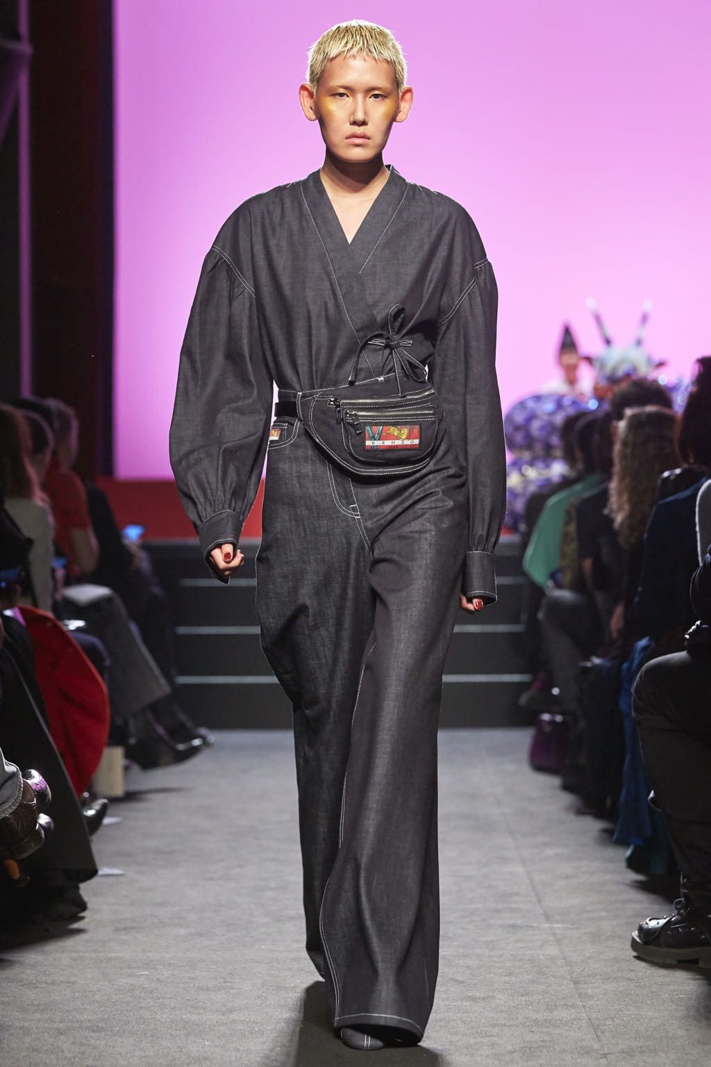 Fashion Week Paris Spring/Summer 2018 look 24 de la collection Kenzo Memento womenswear
