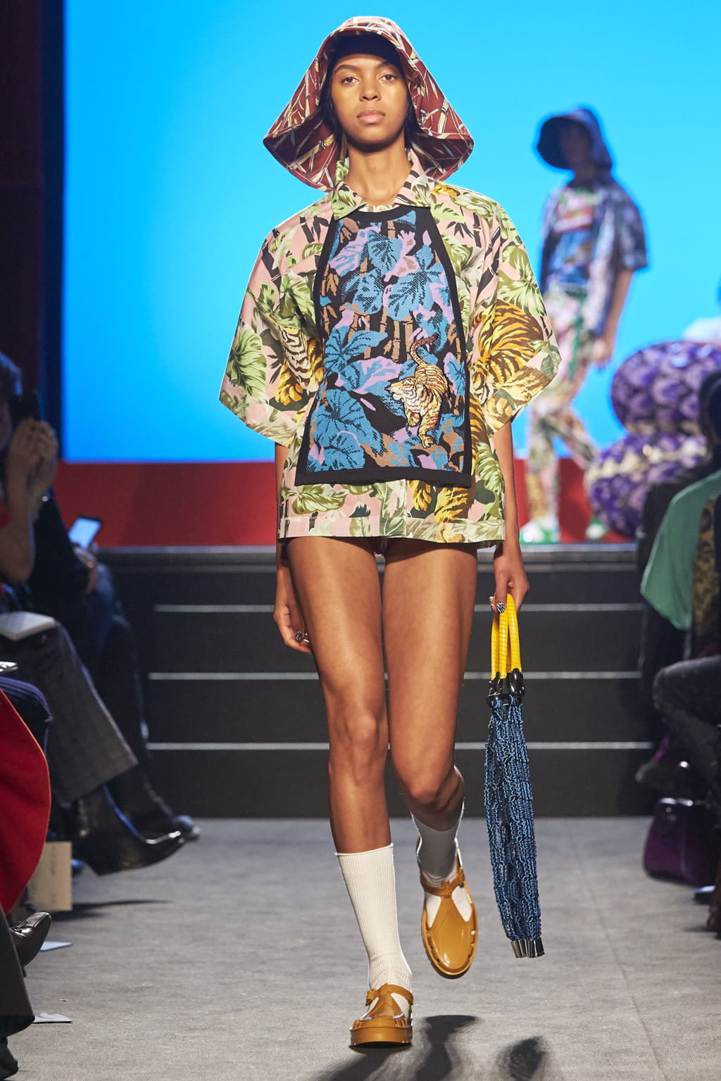 Fashion Week Paris Spring/Summer 2018 look 32 de la collection Kenzo Memento womenswear