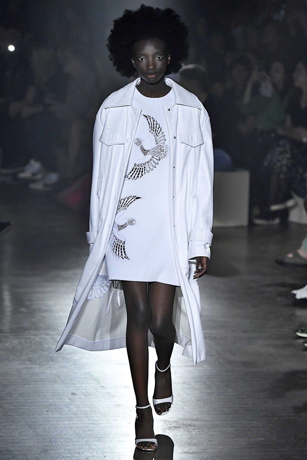 Fashion Week Paris Spring/Summer 2019 look 15 from the Kenzo collection womenswear