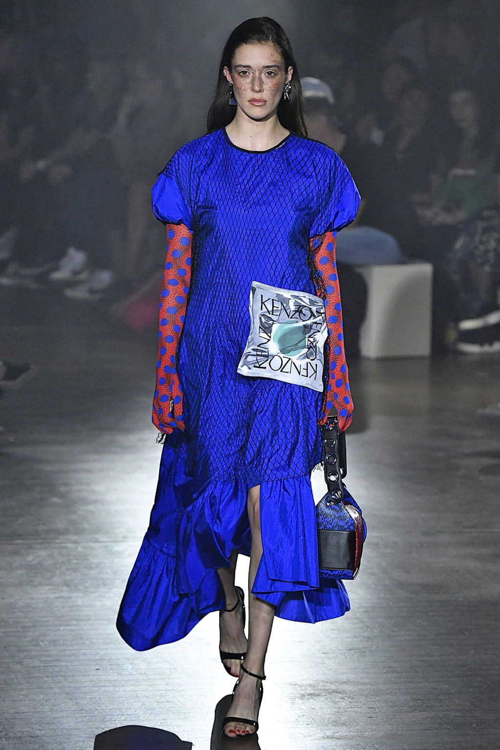 Fashion Week Paris Spring/Summer 2019 look 38 from the Kenzo collection 女装