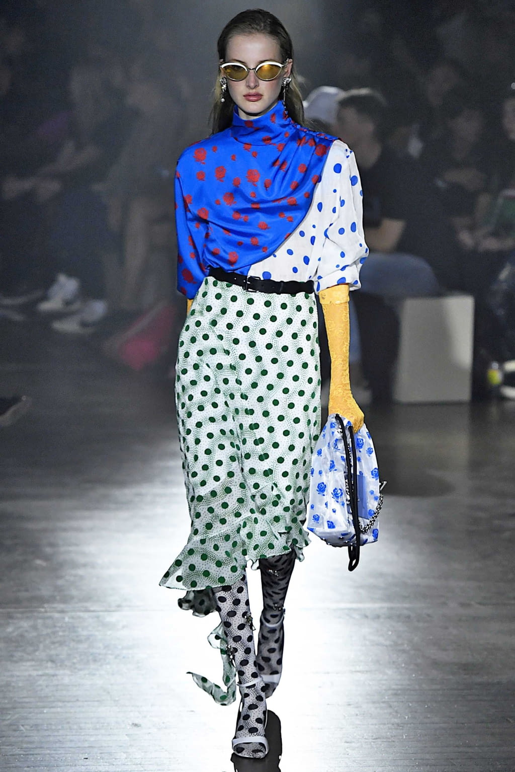 Fashion Week Paris Spring/Summer 2019 look 40 from the Kenzo collection 女装