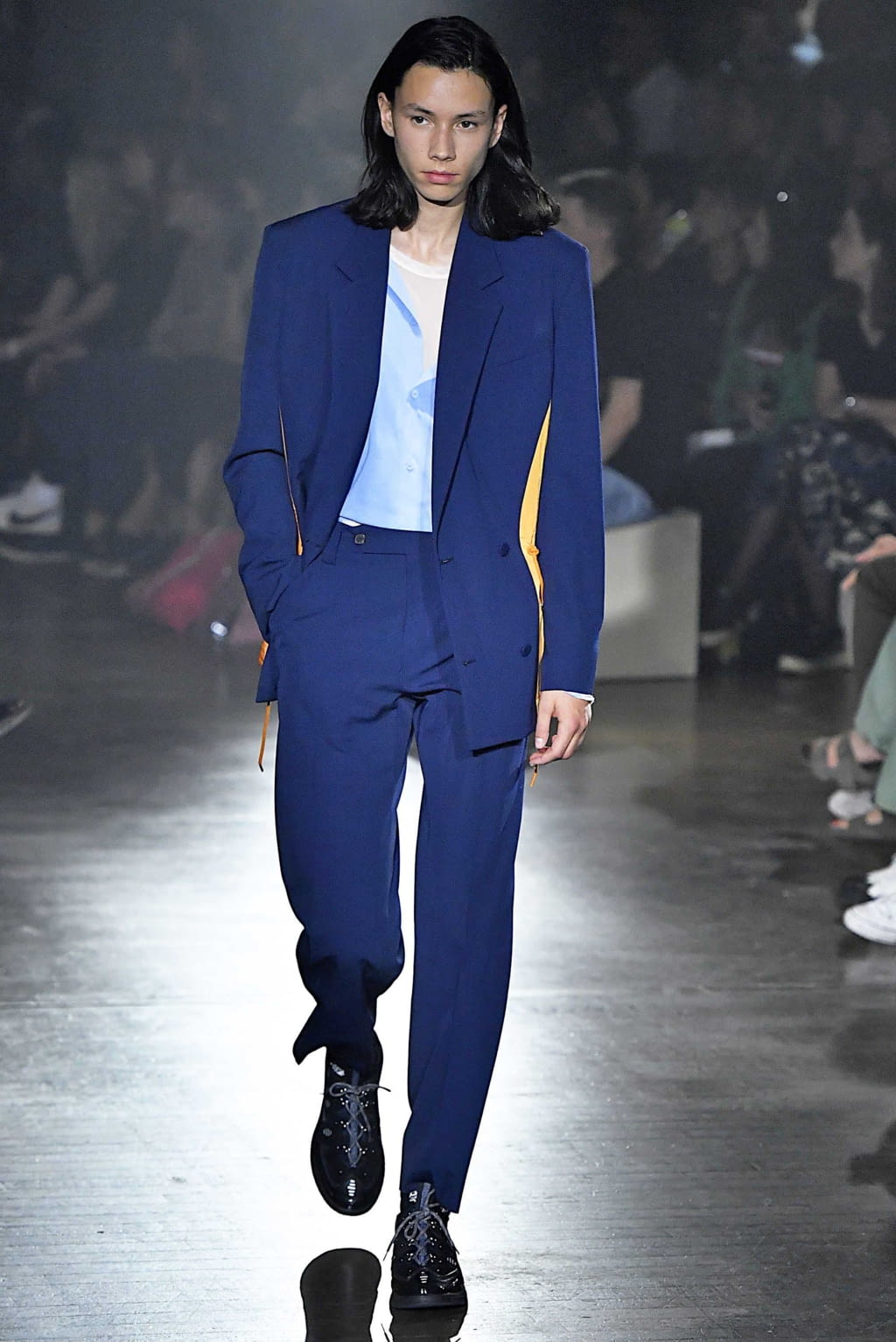 Fashion Week Paris Spring/Summer 2019 look 15 from the Kenzo collection menswear