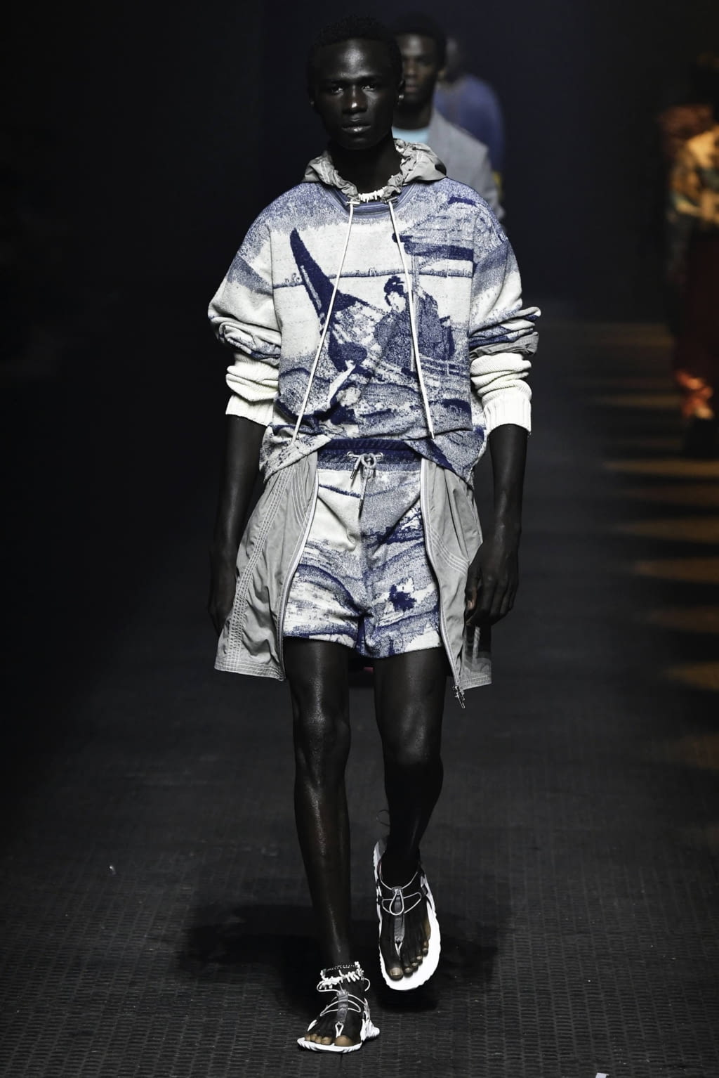 Fashion Week Paris Spring/Summer 2020 look 21 from the Kenzo collection 男装