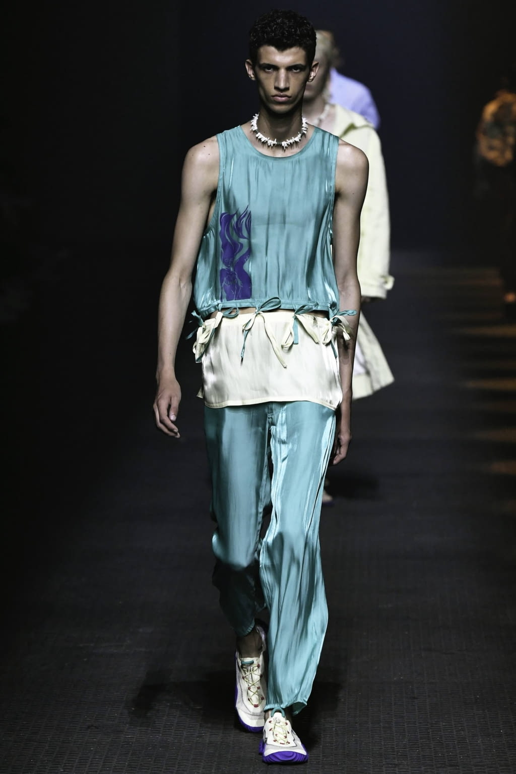 Fashion Week Paris Spring/Summer 2020 look 28 de la collection Kenzo menswear