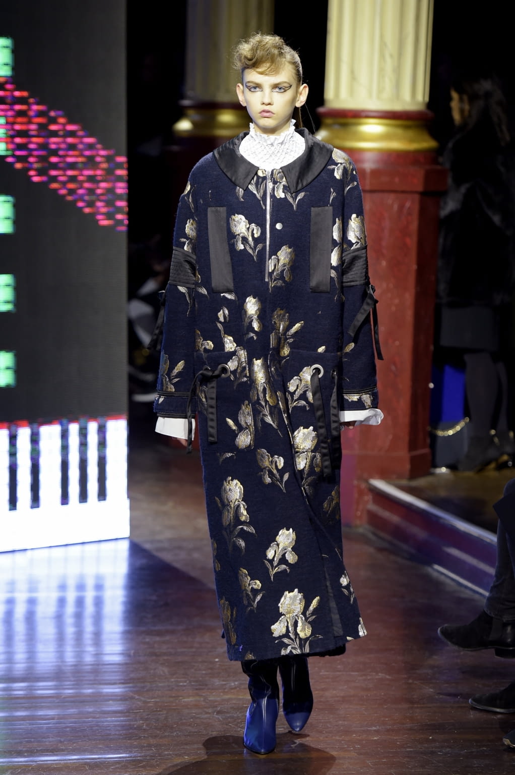 Fashion Week Paris Fall/Winter 2016 look 5 de la collection Kenzo womenswear