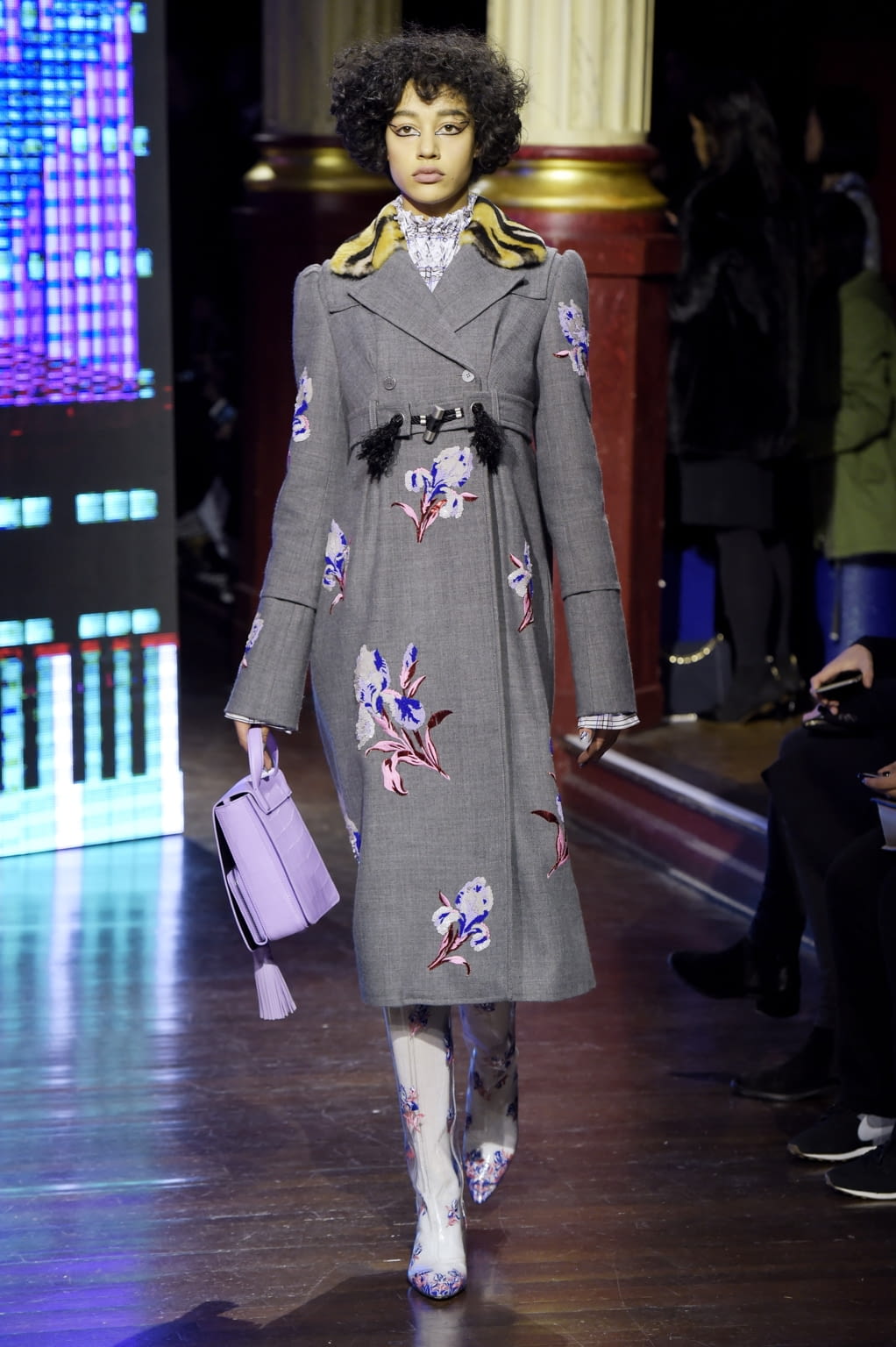 Fashion Week Paris Fall/Winter 2016 look 31 from the Kenzo collection womenswear