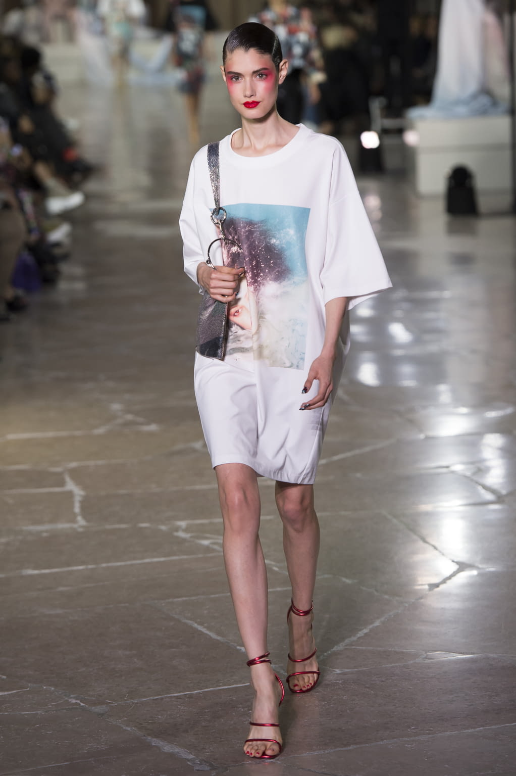 Fashion Week Paris Spring/Summer 2017 look 25 de la collection Kenzo womenswear