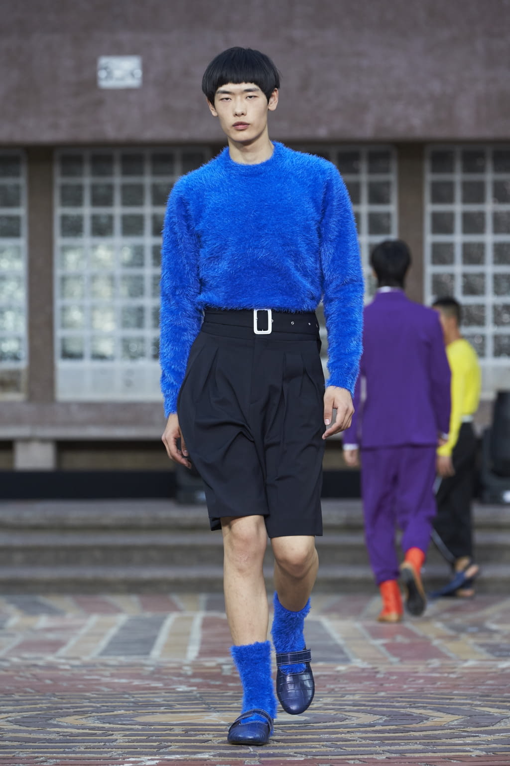 Fashion Week Paris Spring/Summer 2018 look 30 from the Kenzo collection 男装