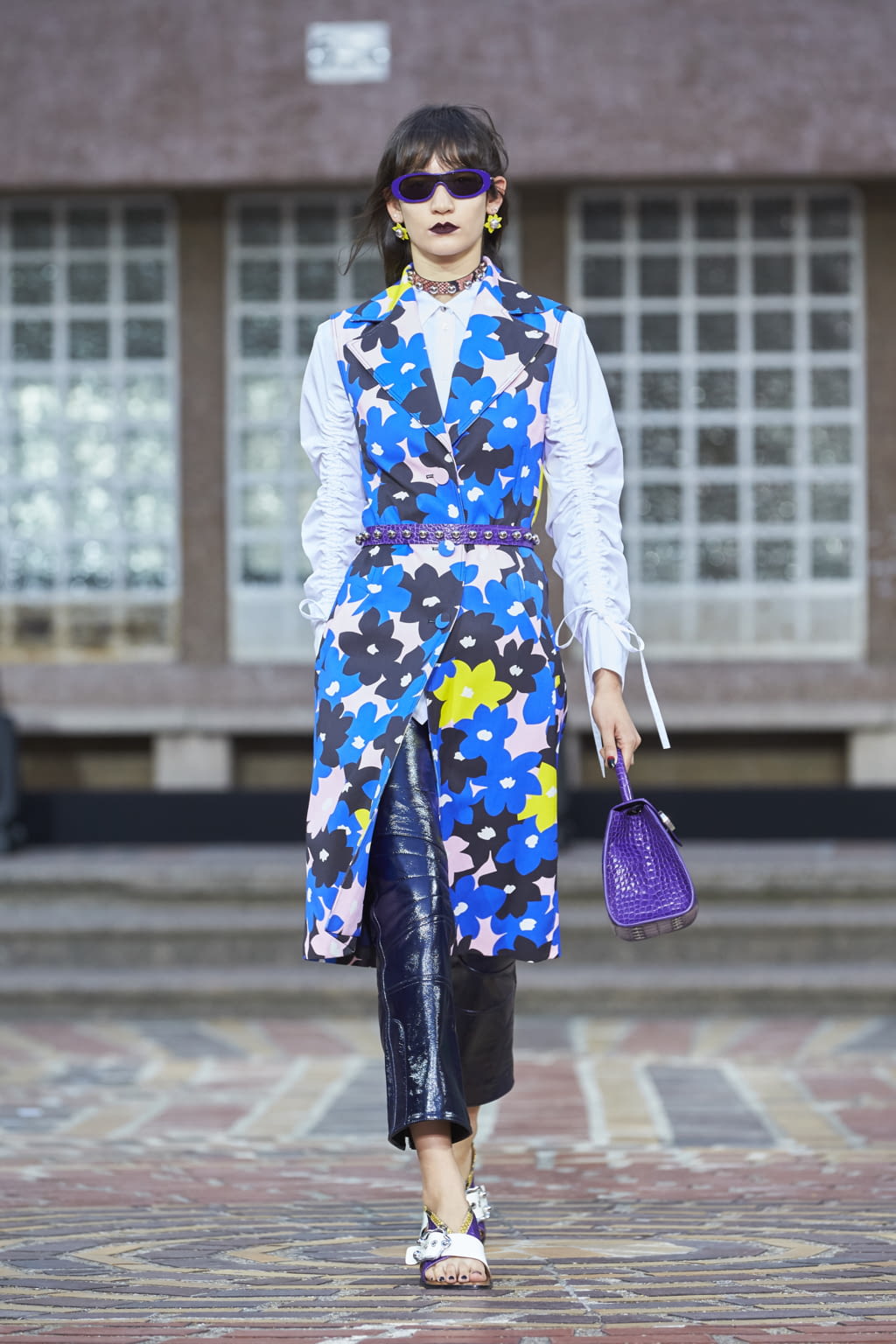 Fashion Week Paris Spring/Summer 2018 look 15 from the Kenzo collection womenswear