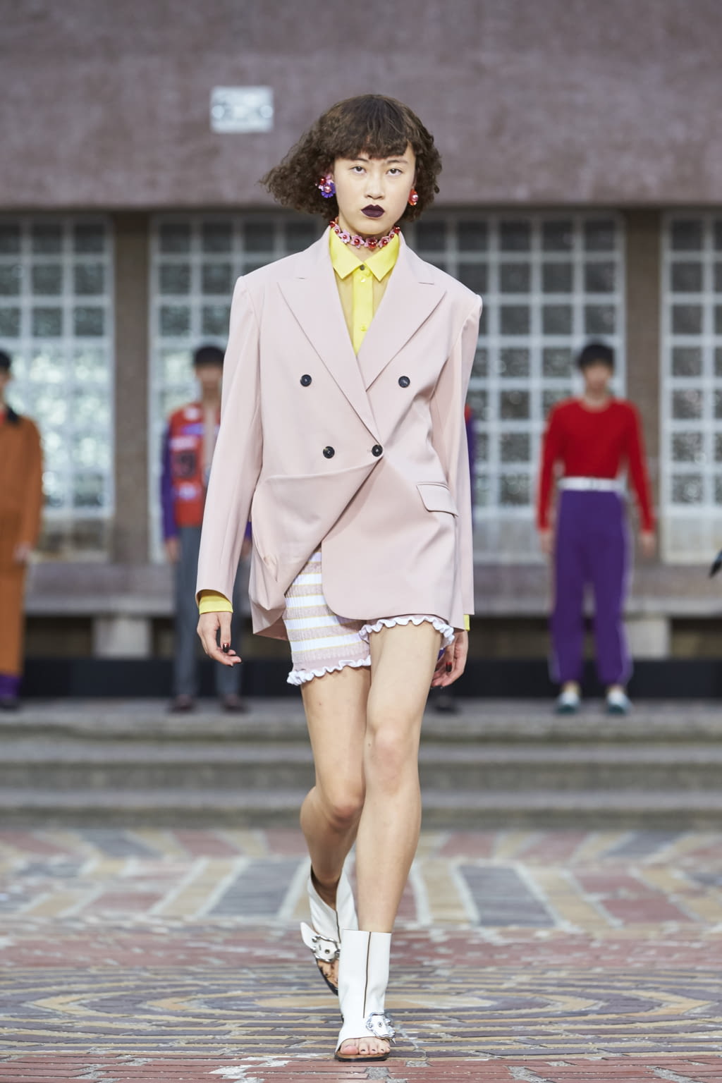Fashion Week Paris Spring/Summer 2018 look 23 de la collection Kenzo womenswear