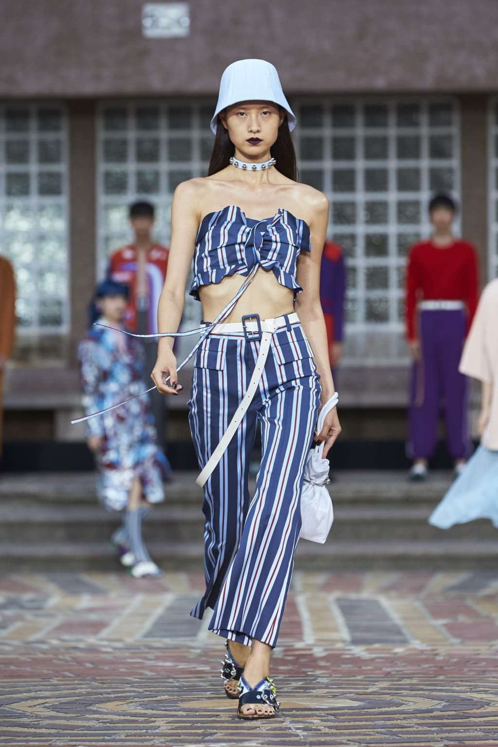 Fashion Week Paris Spring/Summer 2018 look 29 de la collection Kenzo womenswear