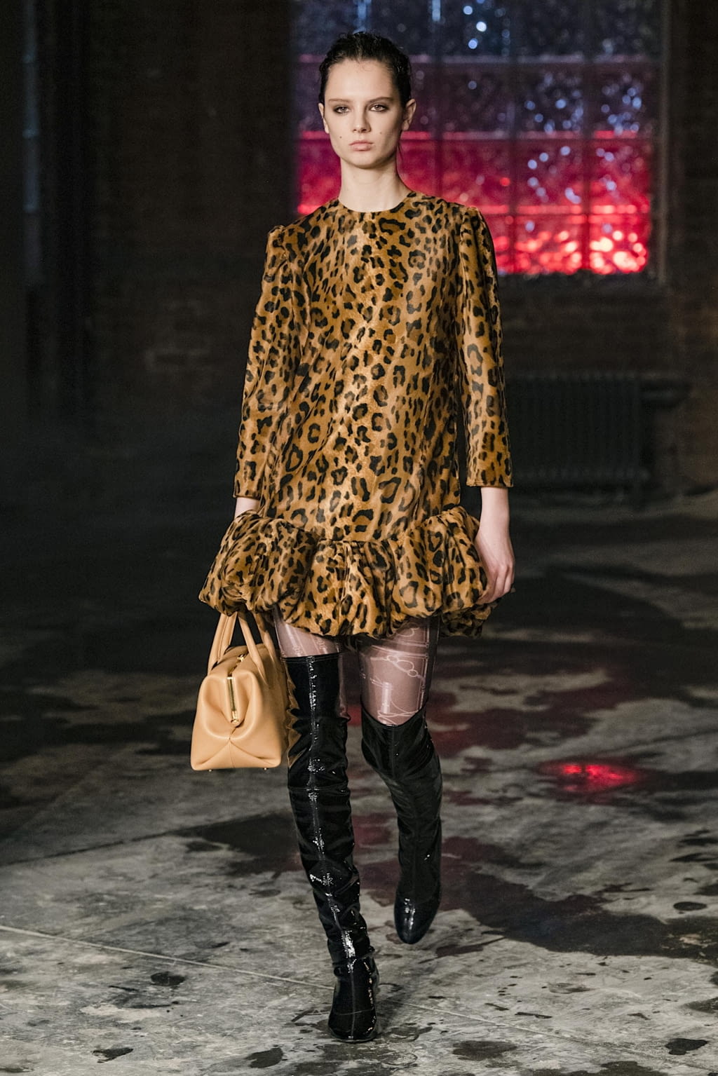 Fashion Week New York Fall/Winter 2020 look 13 de la collection Khaite womenswear