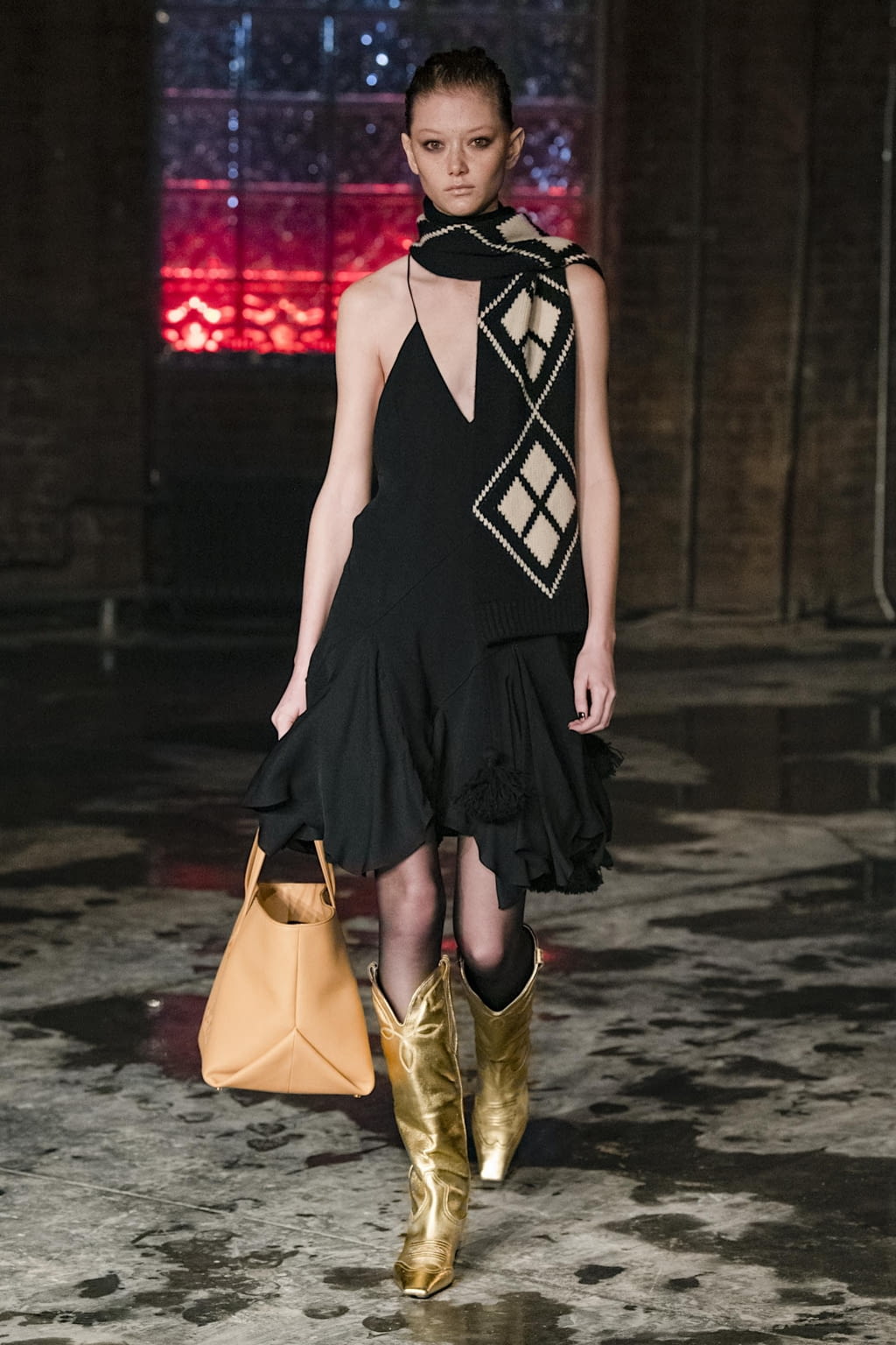 Fashion Week New York Fall/Winter 2020 look 16 from the Khaite collection womenswear