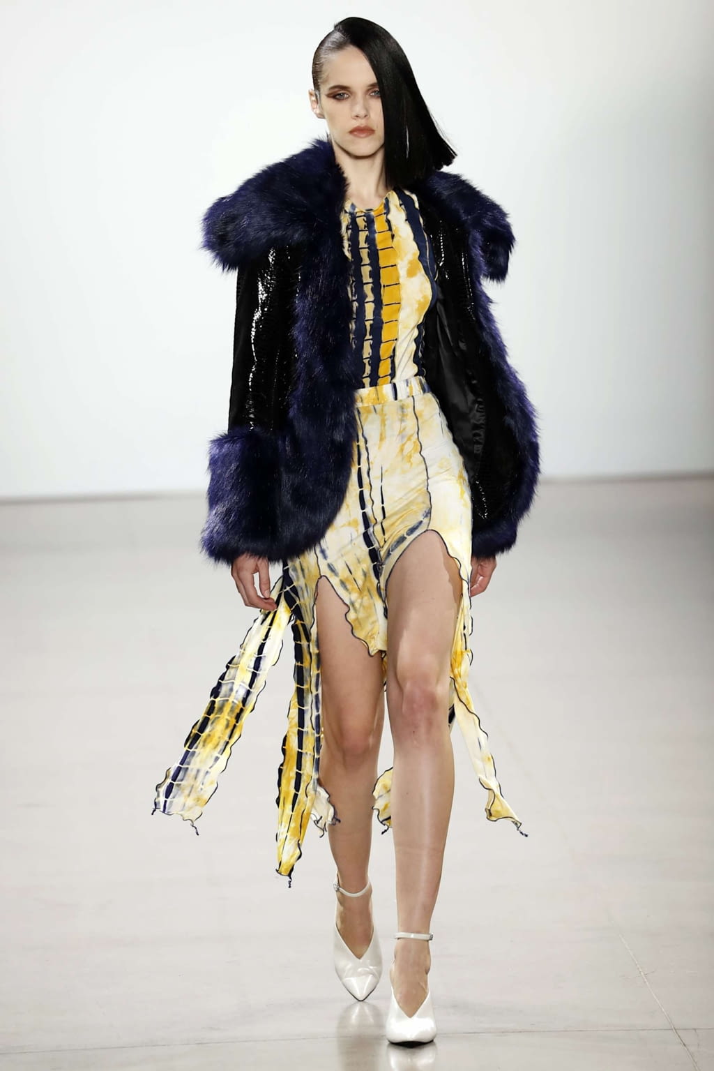 Fashion Week New York Fall/Winter 2019 look 10 from the Kim Shui collection 女装