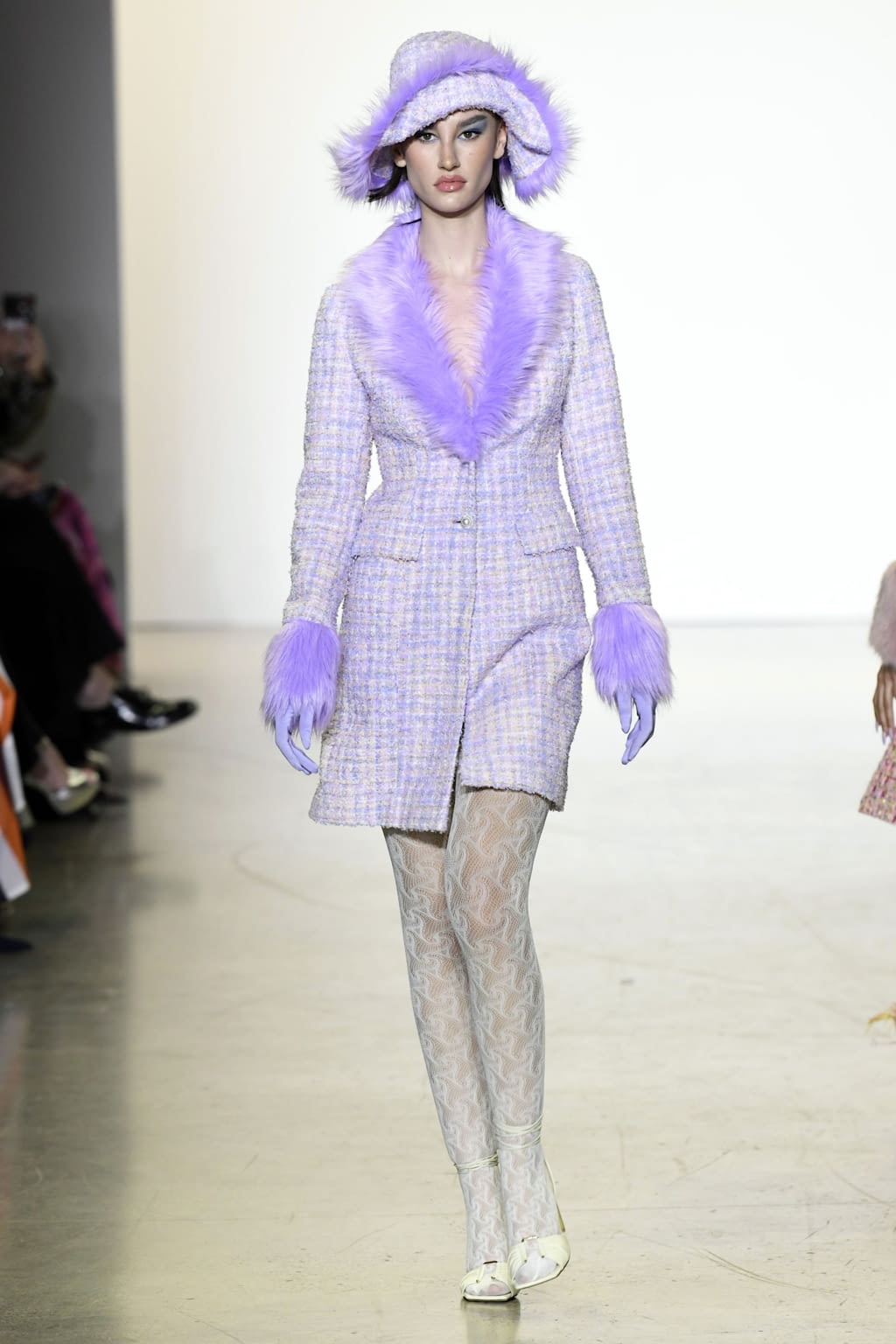 Fashion Week New York Fall/Winter 2022 look 9 de la collection Kim Shui womenswear