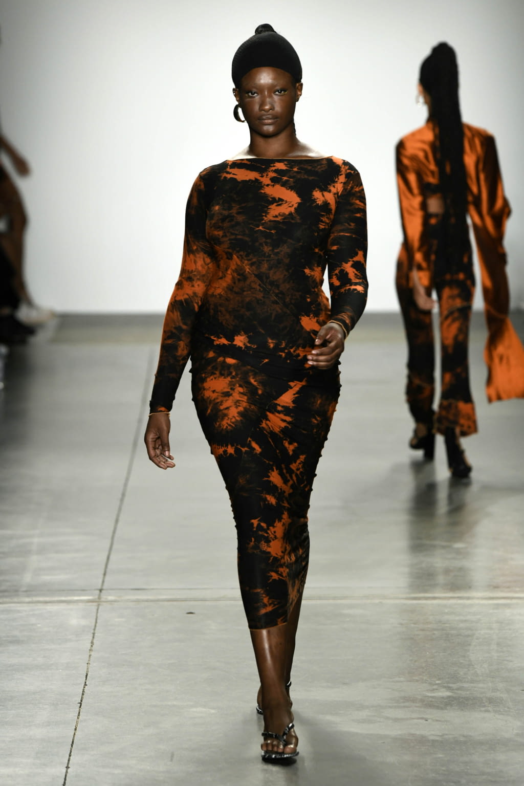 Fashion Week New York Spring/Summer 2019 look 15 from the Kim Shui collection 女装